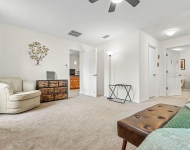 18 Bishop Lane - Photo Thumbnail 15