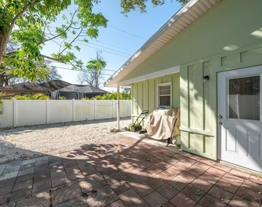 2676 Martin Street - Photo Thumbnail 33