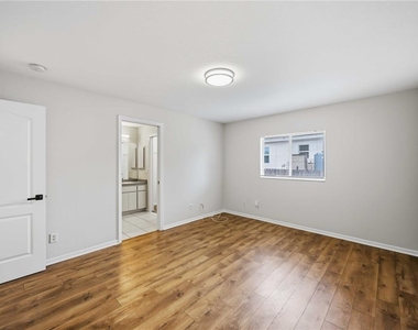 2260 Mistleto Lane - Photo Thumbnail 28