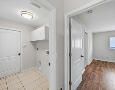 2260 Mistleto Lane - Photo Thumbnail 14