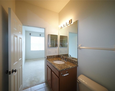 3617 Parkridge Circle - Photo Thumbnail 13