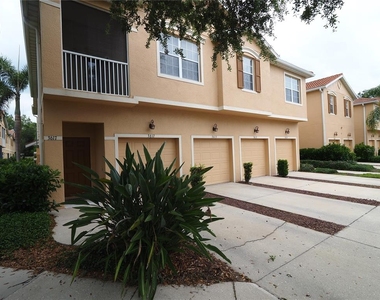 3617 Parkridge Circle - Photo Thumbnail 1