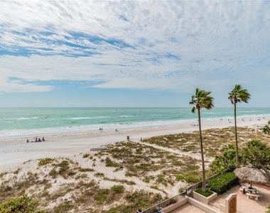 13650 Gulf Boulevard - Photo Thumbnail 32