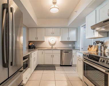 13650 Gulf Boulevard - Photo Thumbnail 10