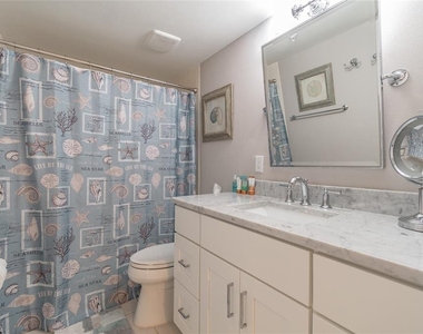 13650 Gulf Boulevard - Photo Thumbnail 22