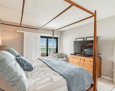 13650 Gulf Boulevard - Photo Thumbnail 14