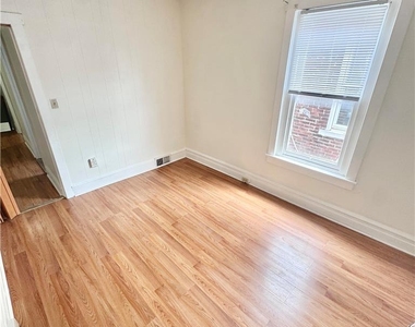 522 N 18th Street - Photo Thumbnail 11