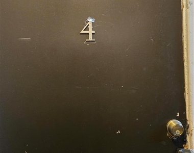 713 W Gordon Street - Photo Thumbnail 6