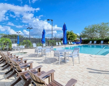 4640 Tower Hill Lane - Photo Thumbnail 21