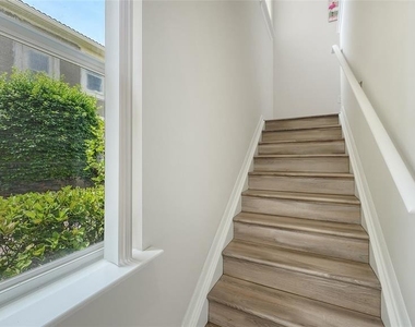 7843 Moonstone Drive - Photo Thumbnail 4