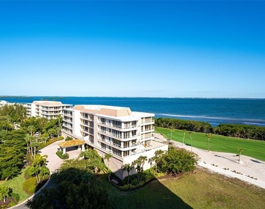 3060 Grand Bay Boulevard - Photo Thumbnail 2