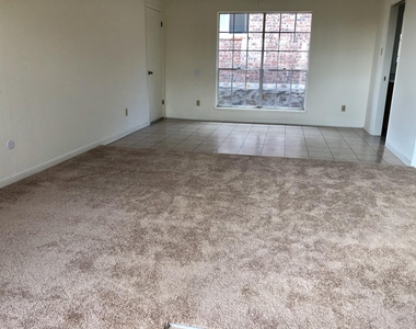 7136 Orizaba Avenue - Photo Thumbnail 16