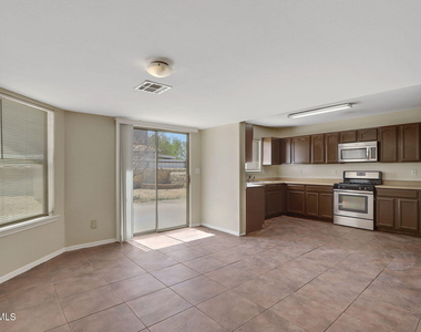14140 Tierra Delfin Drive - Photo Thumbnail 6