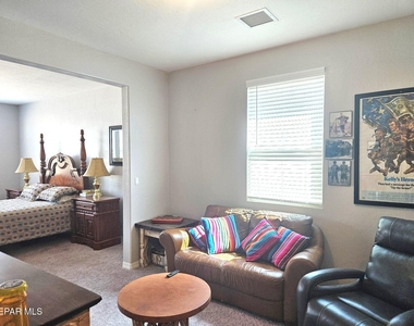 129 Esther Trail - Photo Thumbnail 19