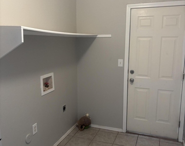 10281 Valle Del Mar Drive - Photo Thumbnail 9
