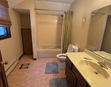 522 Springfield Road - Photo Thumbnail 12