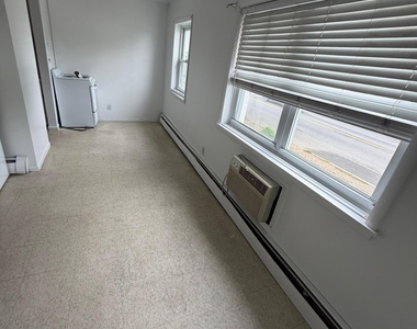 2240 Main Street - Photo Thumbnail 1