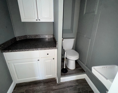 465 Lafayette Street - Photo Thumbnail 4