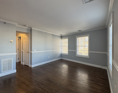 791 Main Street - Photo Thumbnail 4