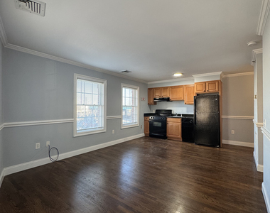 791 Main Street - Photo Thumbnail 1