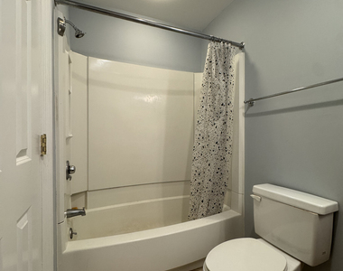 791 Main Street - Photo Thumbnail 10