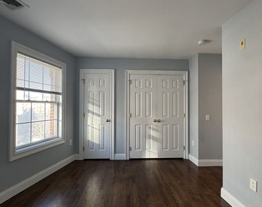 791 Main Street - Photo Thumbnail 9