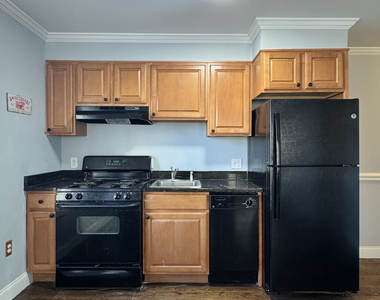 791 Main Street - Photo Thumbnail 3