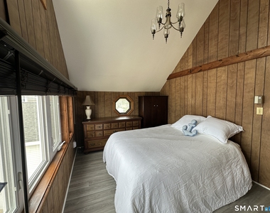37 Seaside Lane - Photo Thumbnail 14
