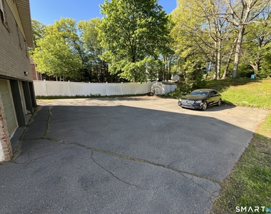 322 Emmett Street - Photo Thumbnail 11