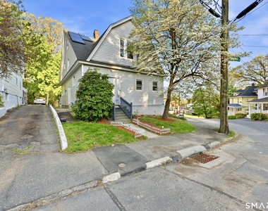 2 Oakland Avenue - Photo Thumbnail 2