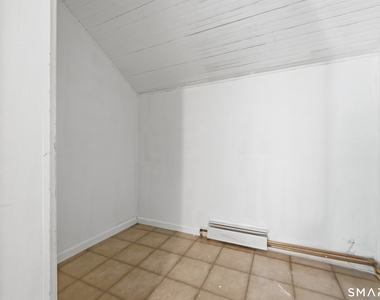 2 Oakland Avenue - Photo Thumbnail 22