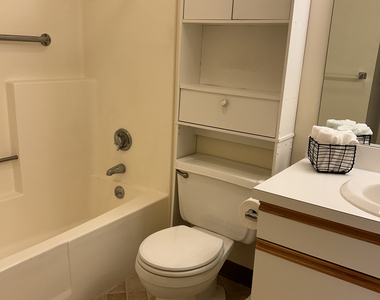 75 Washington Avenue - Photo Thumbnail 6