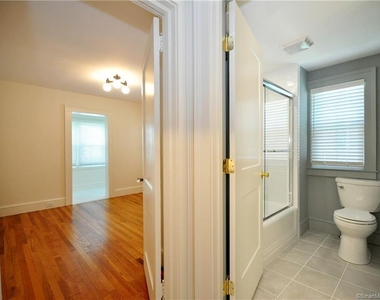 10 Poquonock Avenue - Photo Thumbnail 15