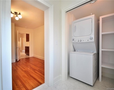 10 Poquonock Avenue - Photo Thumbnail 11