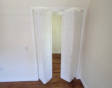 54 Prospect Street - Photo Thumbnail 20