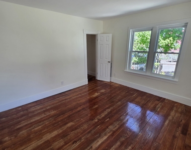 54 Prospect Street - Photo Thumbnail 11