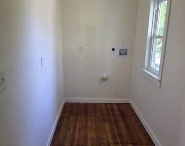 54 Prospect Street - Photo Thumbnail 9