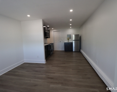 149 Garfield Avenue - Photo Thumbnail 2
