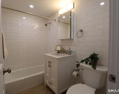 149 Garfield Avenue - Photo Thumbnail 3