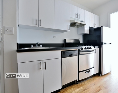 222 East 89th Street - Photo Thumbnail 2