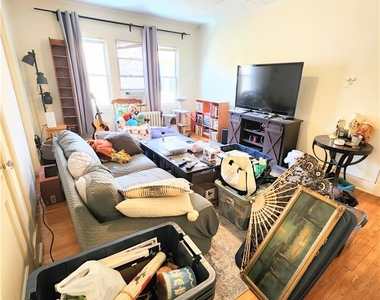 5854-5862 Forbes Ave - Photo Thumbnail 2