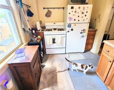 5854-5862 Forbes Ave - Photo Thumbnail 7