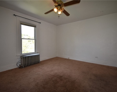 638 Pittsburgh St - Photo Thumbnail 2