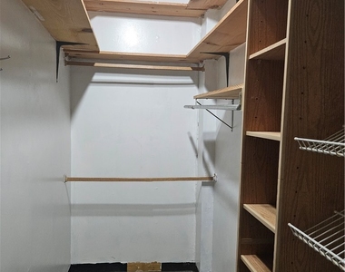 1305 Walnut St - Photo Thumbnail 24