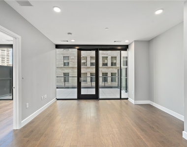 350 Oliver Ave - Photo Thumbnail 1