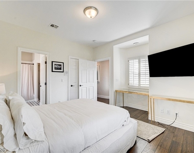 8901 Robinson Ridge Drive - Photo Thumbnail 61