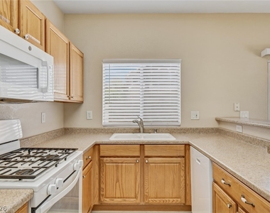 2576 Velez Valley Way - Photo Thumbnail 19