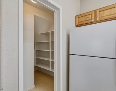 2576 Velez Valley Way - Photo Thumbnail 24