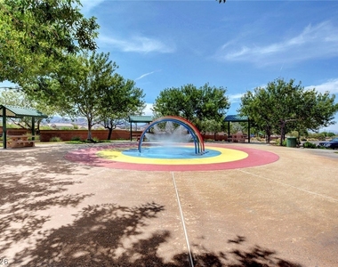 2576 Velez Valley Way - Photo Thumbnail 5
