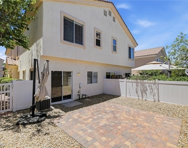2576 Velez Valley Way - Photo Thumbnail 43